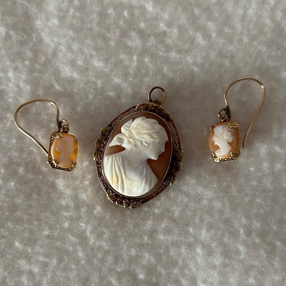 Vintage Cameo Pendant Estate Jewelry 1920s - Picture 5 of 5